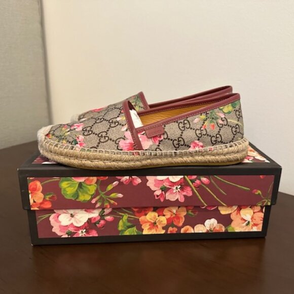 Gucci GG Blooms Supreme Pink Espadrille Flats Size